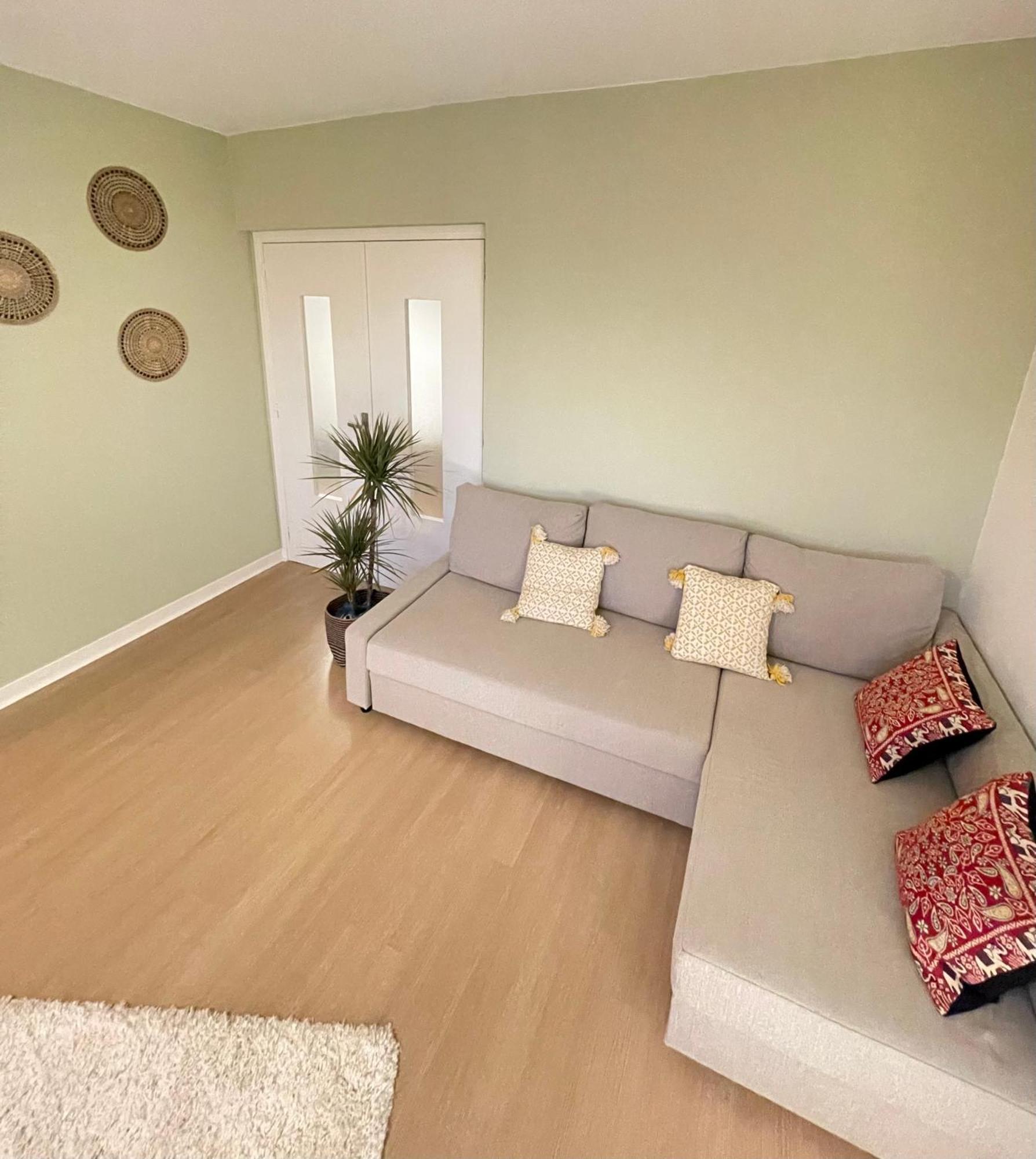 Appartement Tres Cosy A 5 Min Aeroport Geneve Ferney-Voltaire Exterior photo